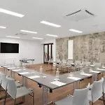 Cardoner Es Konferenciakoezpont Hotel