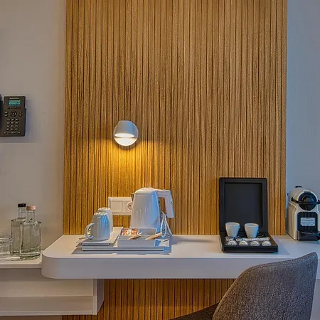 Cardoner Es Konferenciakoezpont Hotell