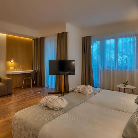 Cardoner Es Konferenciakoezpont 4* Dobogoko