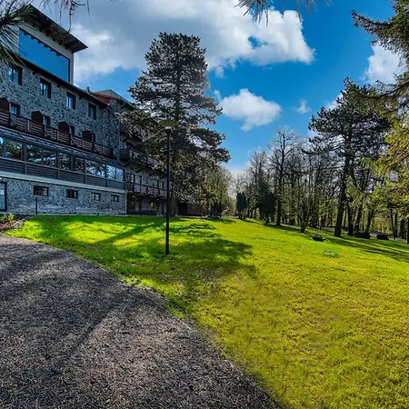 Cardoner Es Konferenciakoezpont Hotell