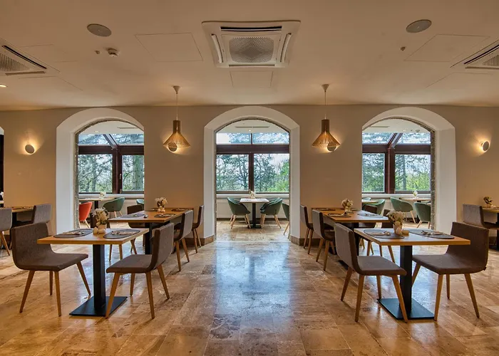 Hotel Cardoner Es Konferenciakoezpont 4*