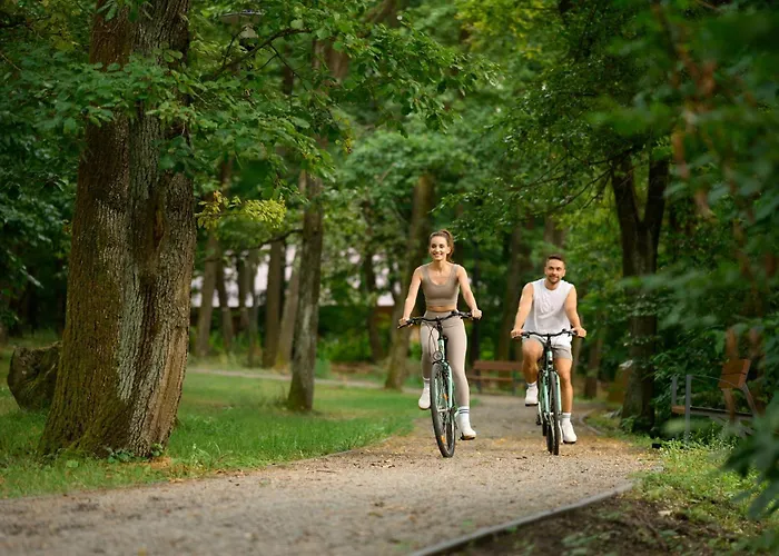 Cardoner Es Konferenciakoezpont Hotel Dobogókő