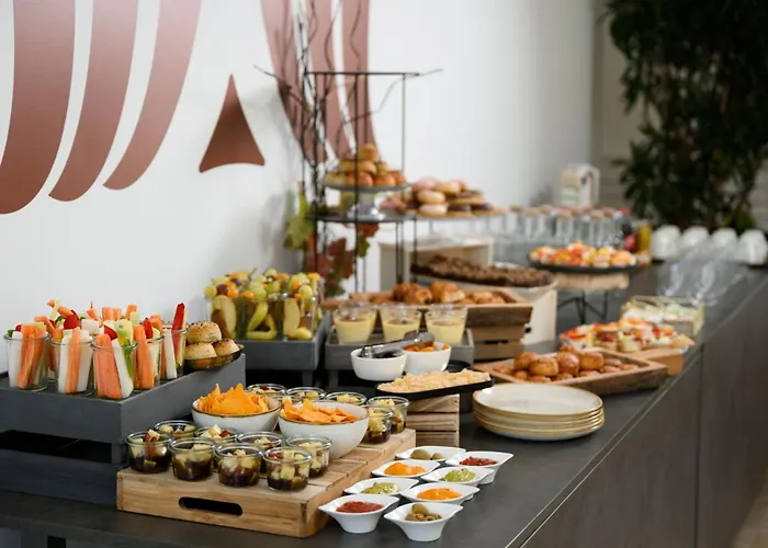 Hotel Cardoner Es Konferenciakoezpont Dobogókő